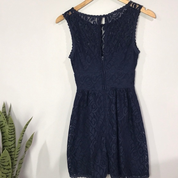 B. Darlin Dress size 1 juniors - Picture 6 of 6